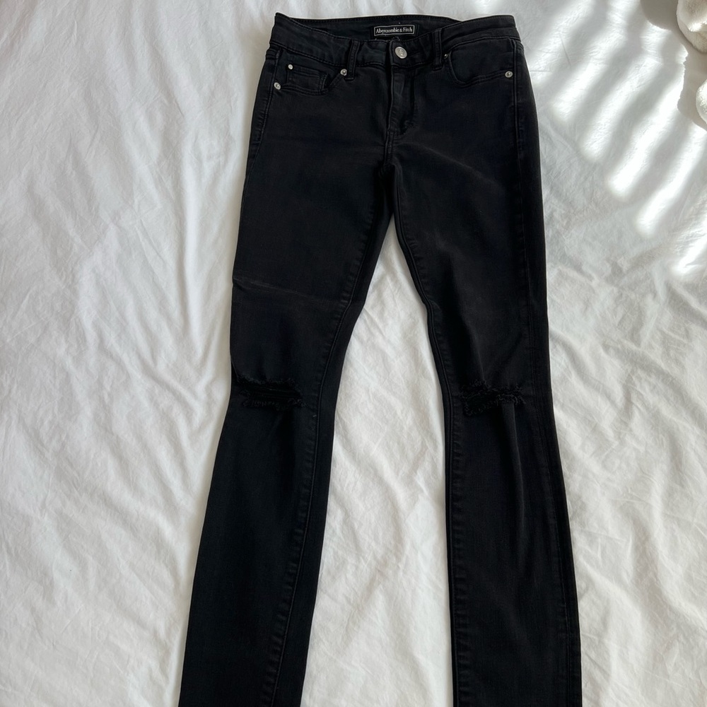Abercrombie & Fitch Super Skinny Jeans